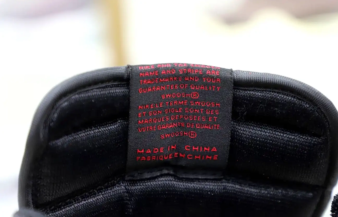 AIR HIGH TOE' RETRO JORDAN 'BRED 1 OG 0706